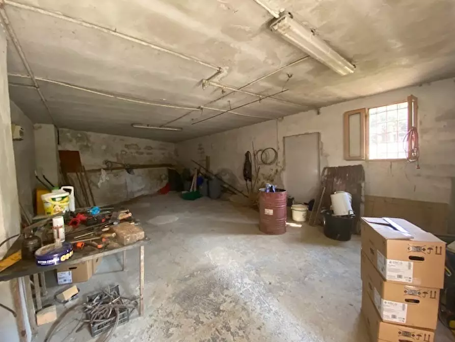 Immagine 32 di Rustico / casale in vendita  in Via Sant'Andrea in Villis a Fano