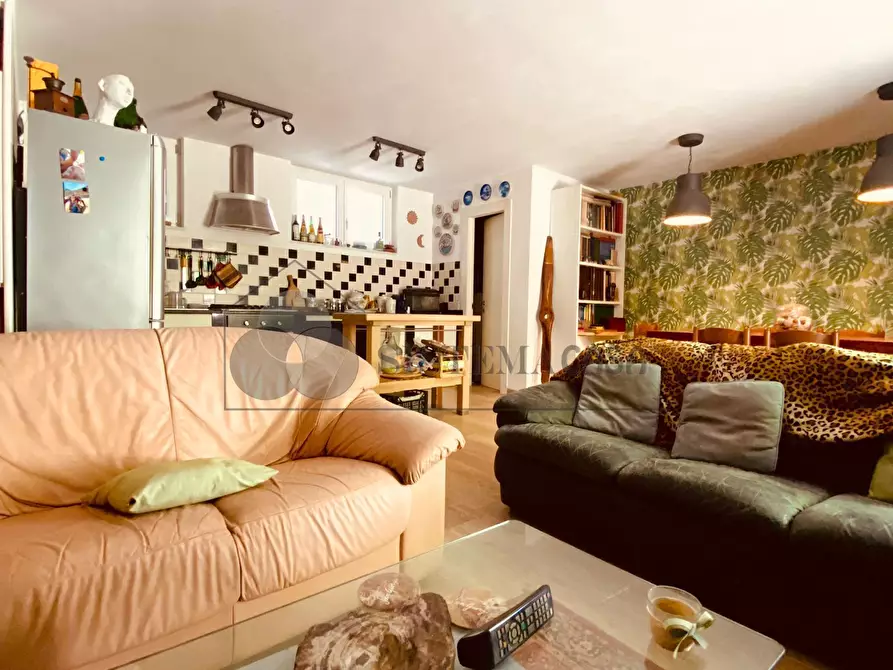 Immagine 44 di Villa in vendita  a Castelnuovo Magra