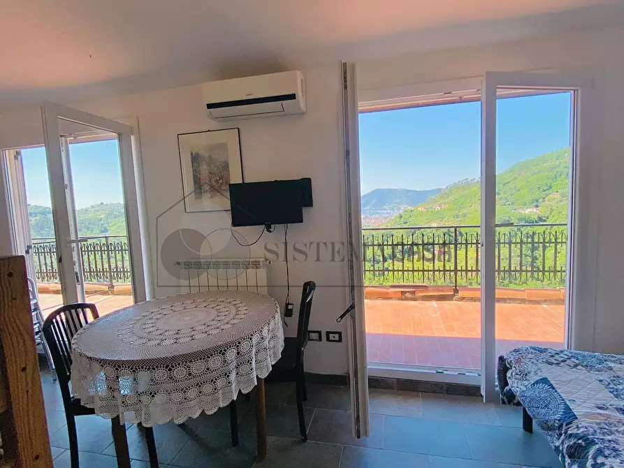 Immagine 31 di Villa in vendita  in Via Fratelli Aristide e Alduino Castellini 8 a Vezzano Ligure