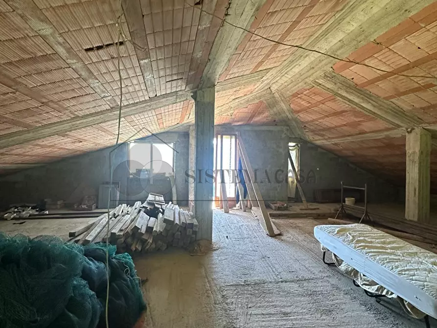 Immagine 47 di Casa indipendente in vendita  in Via San Lorenzo 20 a Follo