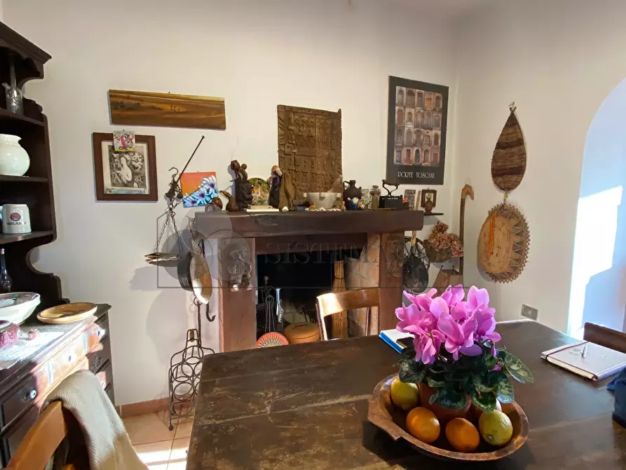 Immagine 13 di Rustico / casale in vendita  in Via Borgo di Sopra Giucano 10 a Fosdinovo