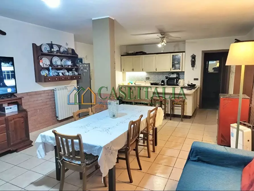 Immagine 5 di Villa in vendita  in STRADA ANTICA DI BUTTIGLIERA ALTA 11 a Rosta