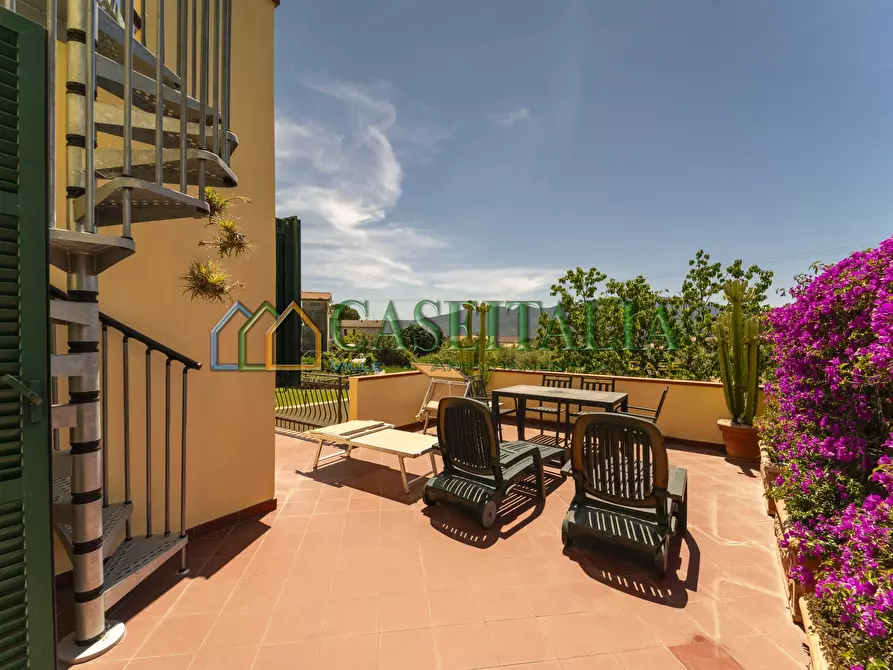 Immagine 14 di Casa indipendente in vendita  a Cisano Sul Neva