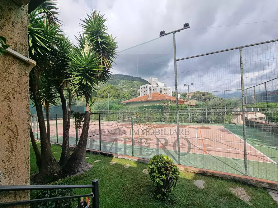 Immagine 33 di Villa in vendita  in Via Gallardi 63 a Ventimiglia