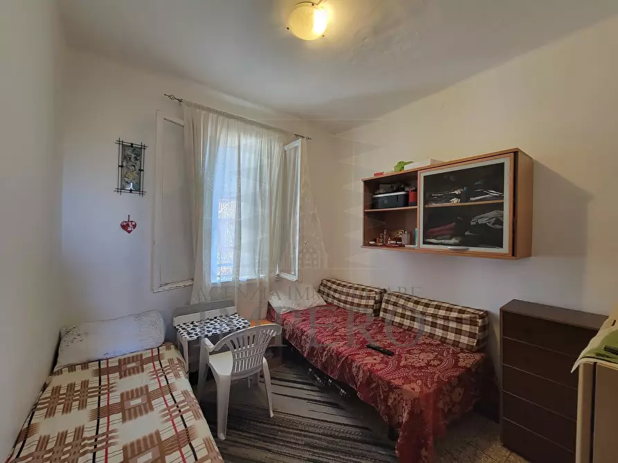 Immagine 9 di Trilocale in vendita  in Corso Genova 82 a Ventimiglia