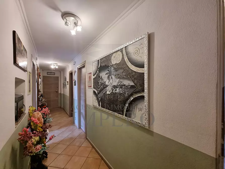 Immagine 16 di Trilocale in vendita  in Via Tenda 6 a Ventimiglia