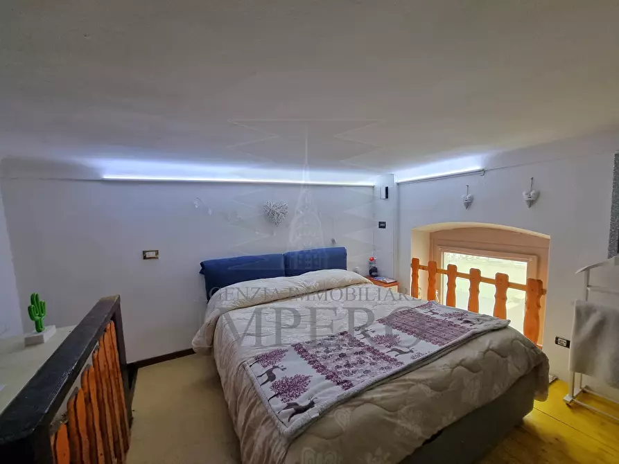 Immagine 8 di Trilocale in vendita  in Via Tenda 6 a Ventimiglia