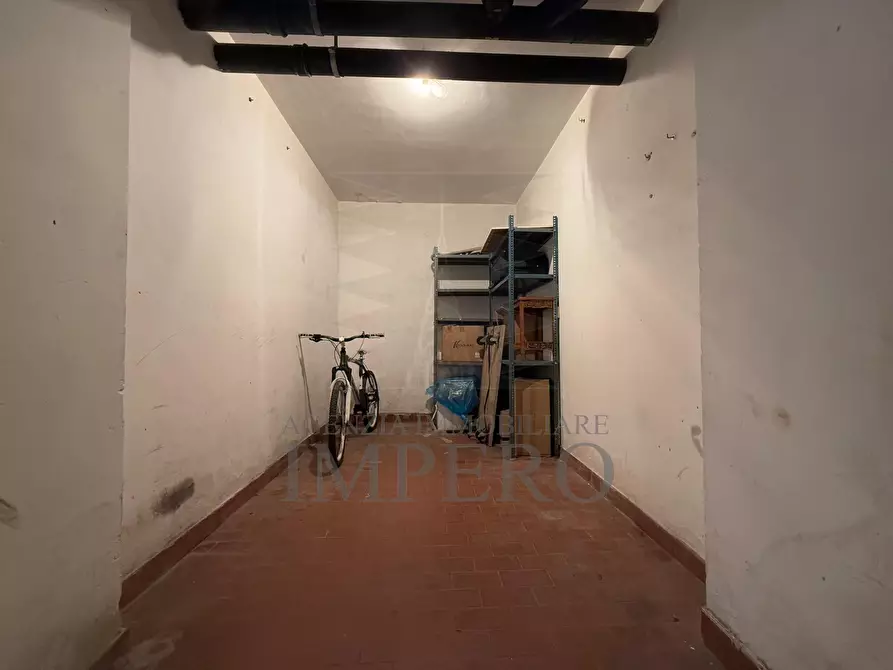 Immagine 7 di Garage in vendita  in Passeggiata Trento e Trieste 43 a Ventimiglia