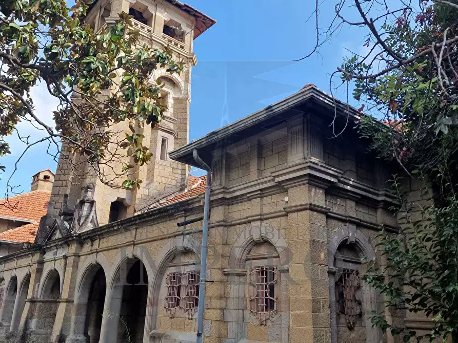 Immagine 14 di Villa in vendita  in Corso Nizza 37 a Ventimiglia