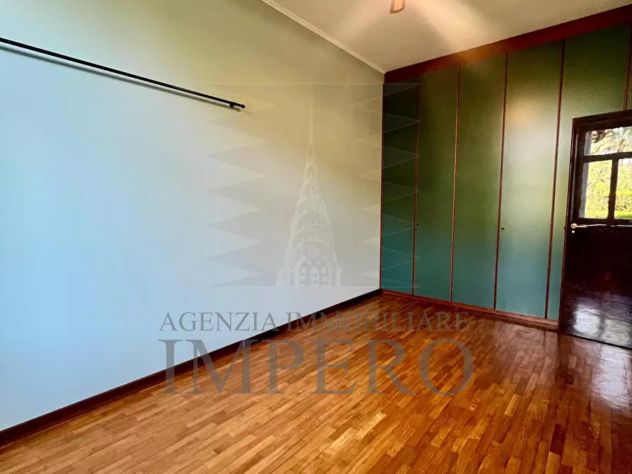 Immagine 21 di Quadrilocale in vendita  in Corso Italia 100 a Bordighera