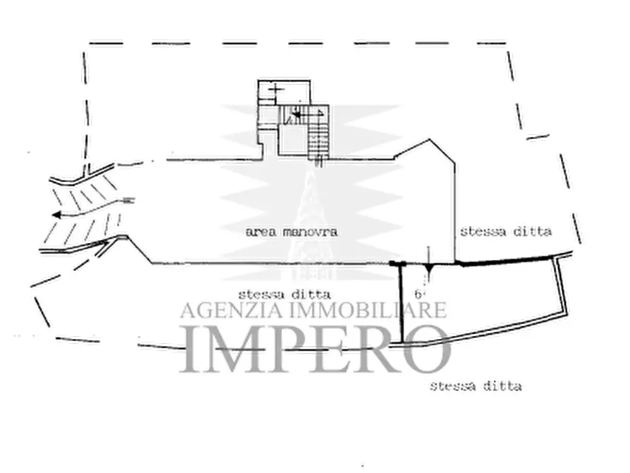 Immagine 16 di Garage in vendita  in Via San Secondo 69 a Ventimiglia