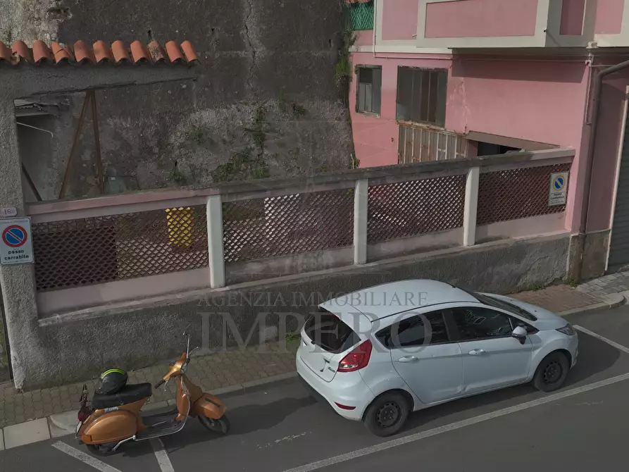 Immagine 19 di Magazzino in vendita  in Via Giovanni Trossarelli 14 a Ventimiglia