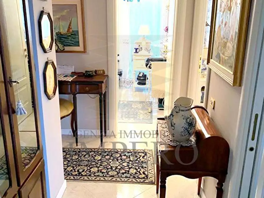 Immagine 13 di Quadrilocale in vendita  in Via Eugenio Montale a Ventimiglia