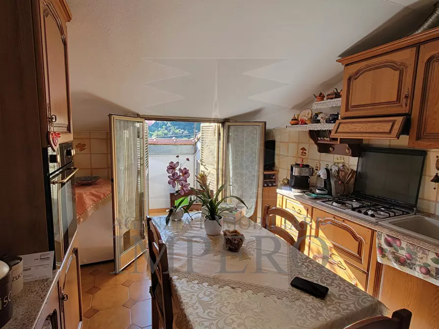 Immagine 5 di Porzione di casa in vendita  in Frazione Varase 31 a Ventimiglia