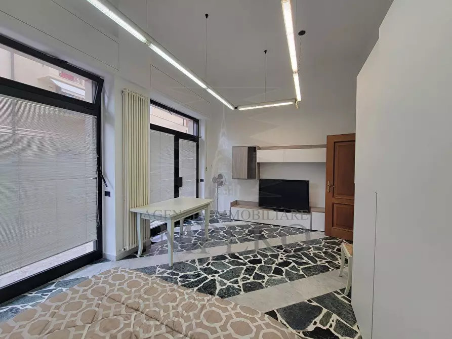 Immagine 2 di Bilocale in vendita  in Via Vittorio Veneto 13 a Bordighera