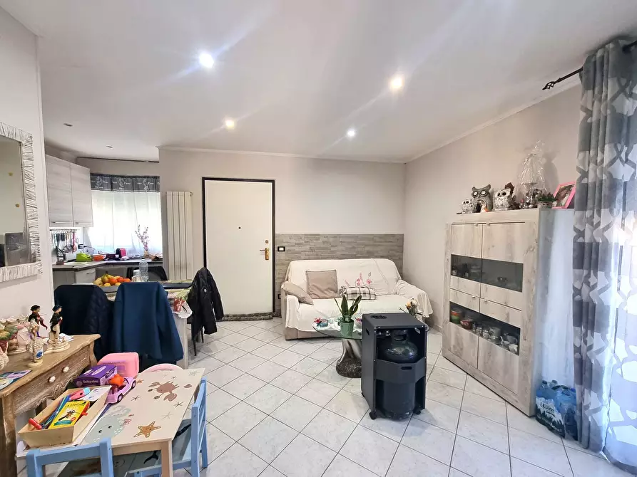 Immagine 7 di Bilocale in vendita  in Via Gallardi 175 a Ventimiglia