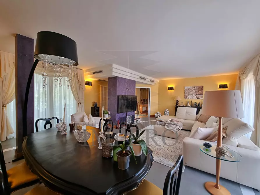 Immagine 14 di Attico in vendita  in Via G. Matteotti 1 a Ventimiglia