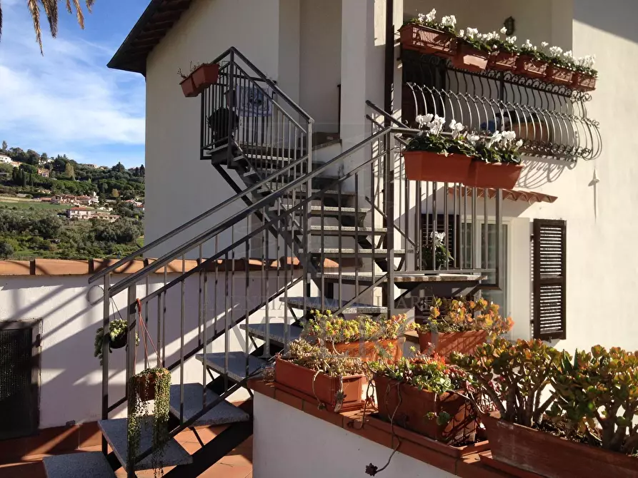 Immagine 39 di Villa in vendita  in Via Alba 45 a Bordighera