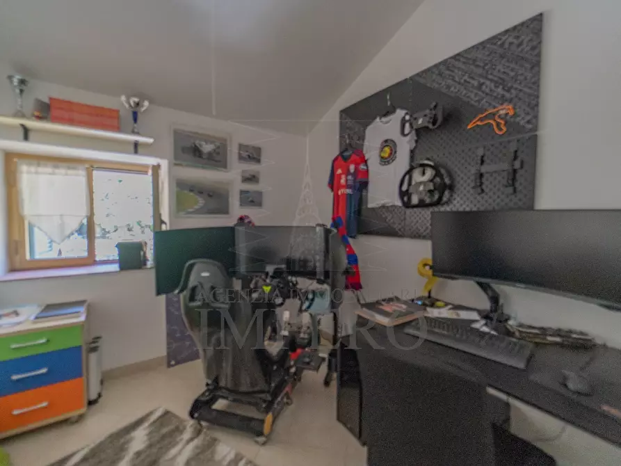 Immagine 8 di Pentalocale in vendita  in Piazza San Bartolomeo 3 a Ventimiglia