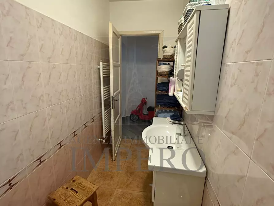 Immagine 20 di Trilocale in vendita  in Via Gallardi 12 a Ventimiglia