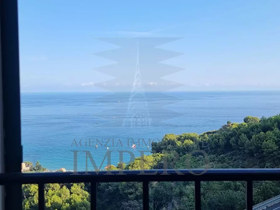 Immagine 46 di Villa in vendita  in Corso Francia 108 a Ventimiglia