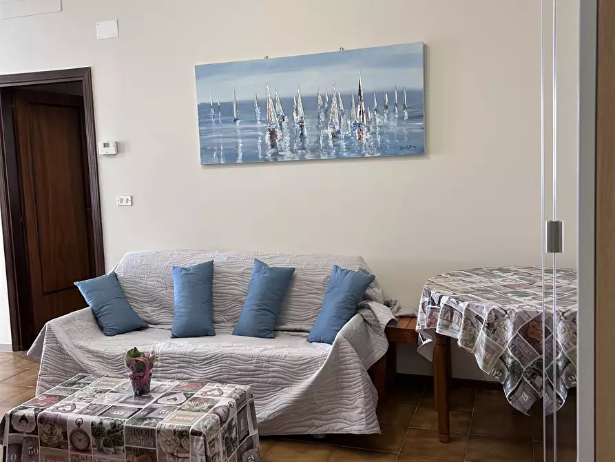 Immagine 4 di Trilocale in affitto  in Viale Maiella 23/A a Francavilla Al Mare