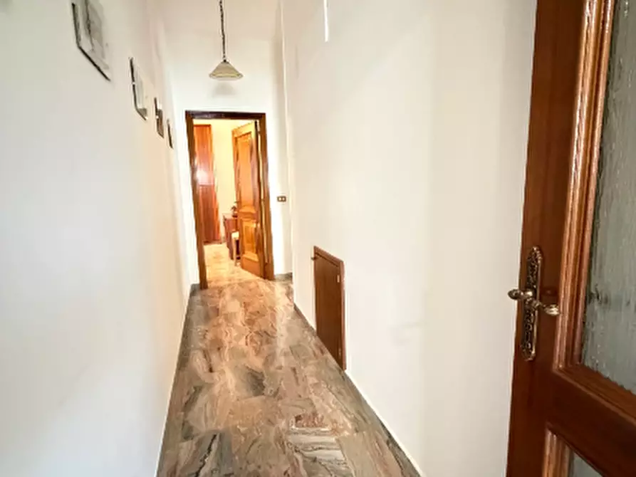 Immagine 19 di Quadrilocale in affitto  in Viale Maiella 23/a a Francavilla Al Mare