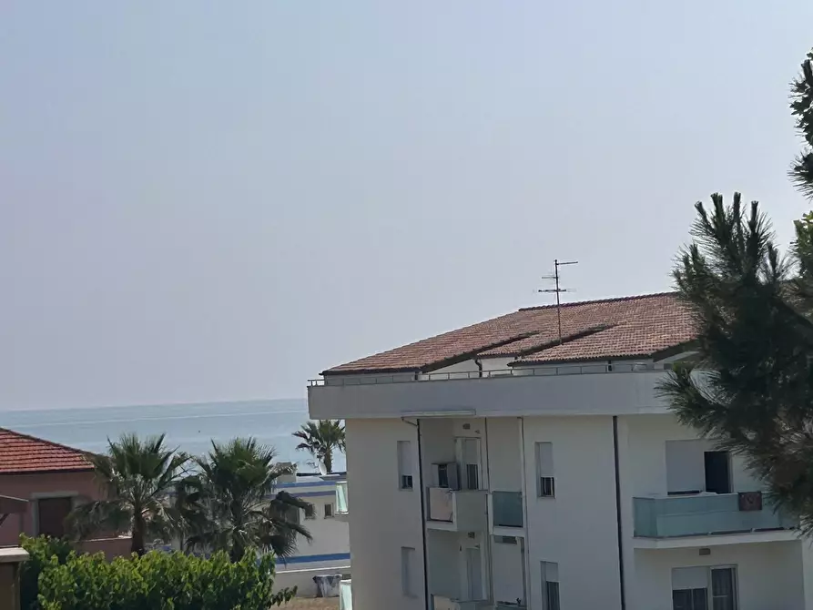 Immagine 17 di Trilocale in affitto  a Francavilla Al Mare