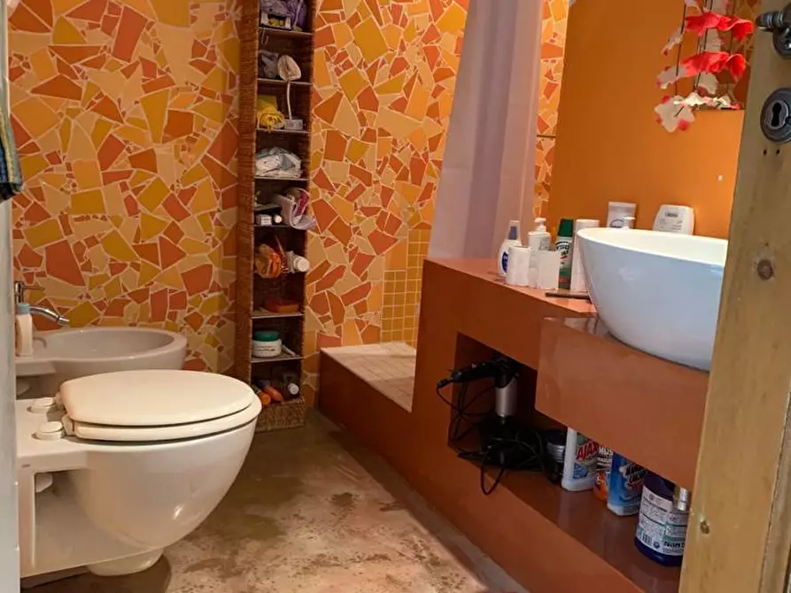 Immagine 15 di Quadrilocale in vendita  in Viale Maiella 23/A a Chieti