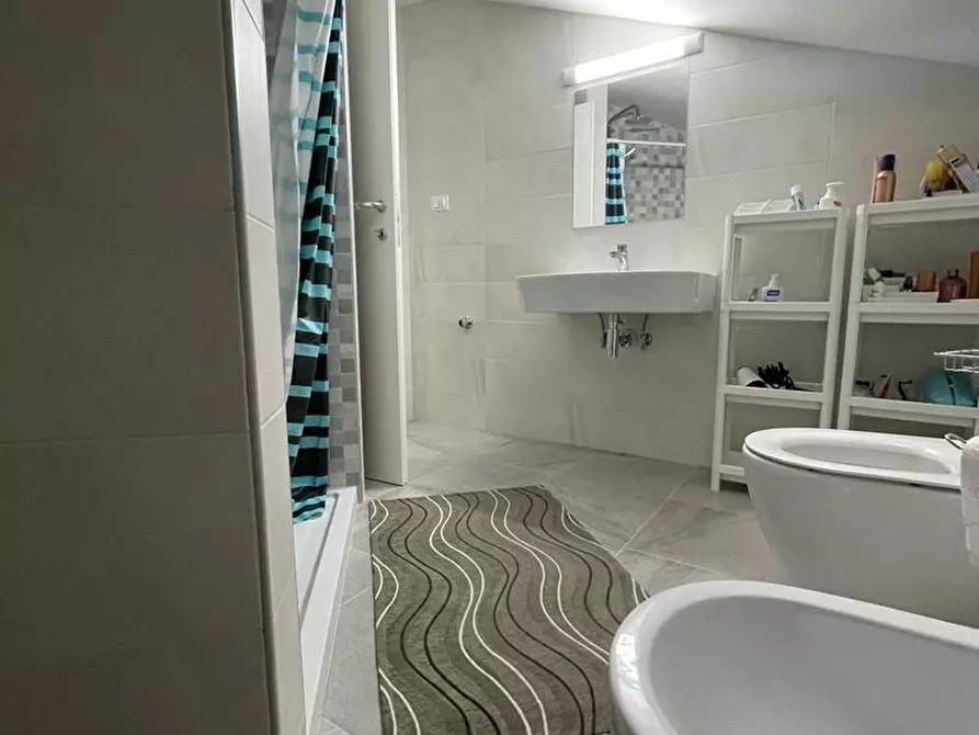 Immagine 8 di Trilocale in affitto  a Francavilla Al Mare