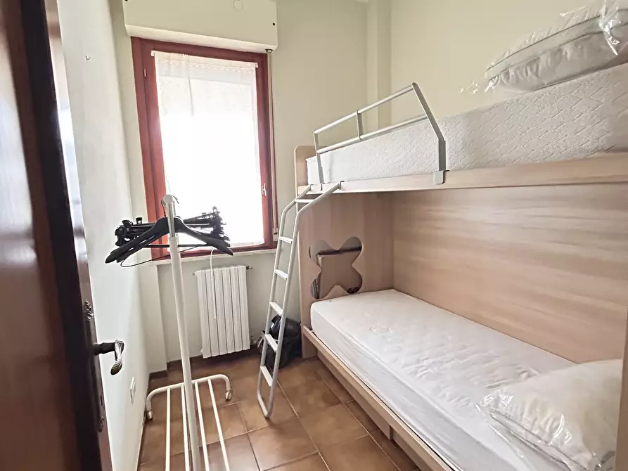 Immagine 15 di Trilocale in affitto  in Viale Maiella 23/A a Francavilla Al Mare