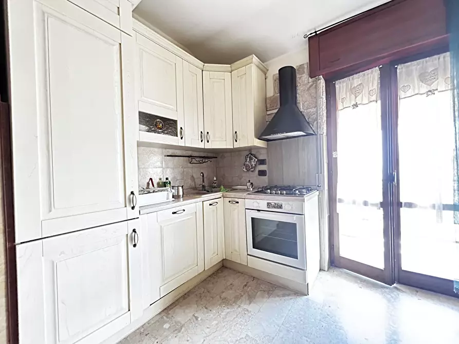 Immagine 4 di Pentalocale in affitto  in Viale Maiella 23/A a Francavilla Al Mare