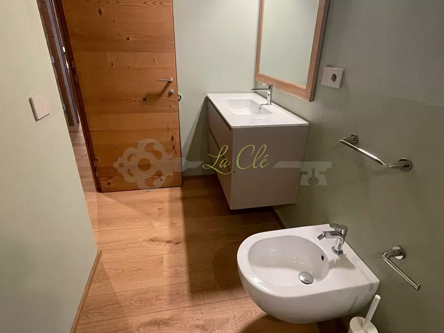 Immagine 30 di Trilocale in affitto  a Pre'-Saint-Didier