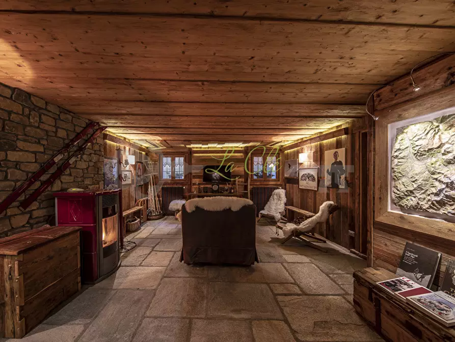 Immagine 11 di Trilocale in affitto  in Località Cuignon 1 a Courmayeur