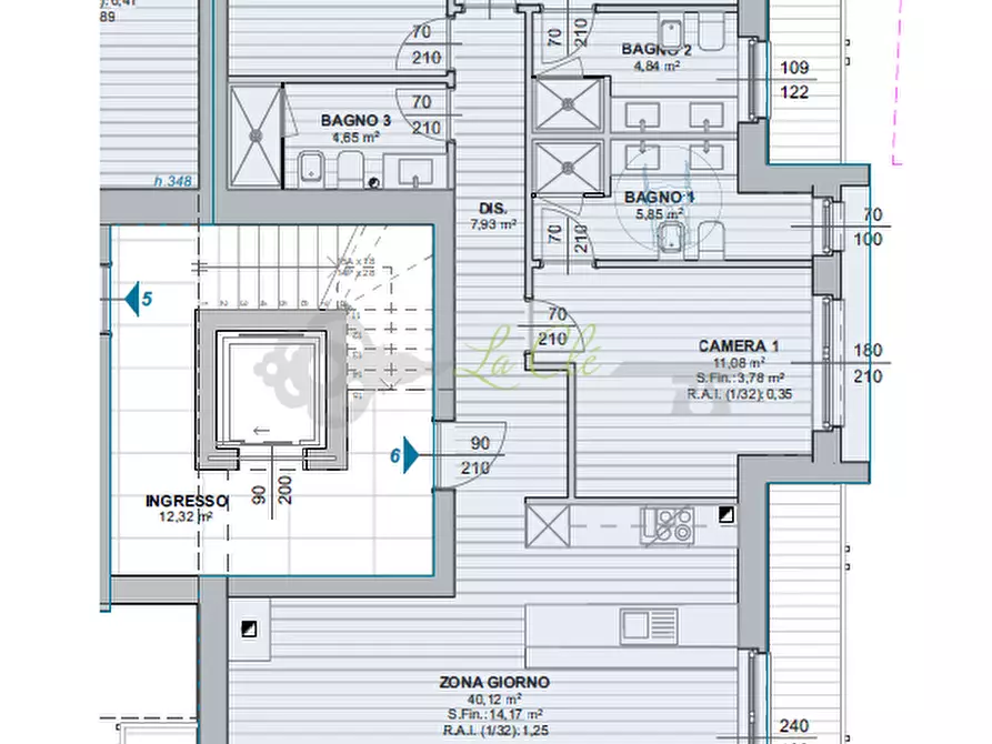 Immagine 2 di Quadrilocale in vendita  a Courmayeur