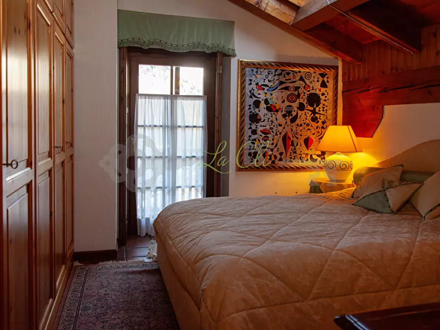 Immagine 10 di Quadrilocale in vendita  in Frazione Biolley 69 a Morgex