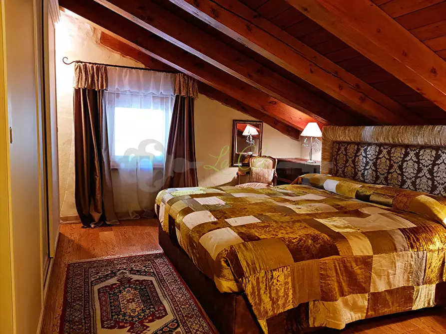 Immagine 15 di Trilocale in affitto  in Rue de Verrand 41 a Pre'-Saint-Didier