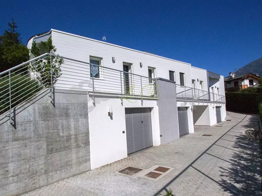 Immagine 47 di Albergo/B&B/Residence in vendita  a Brissogne