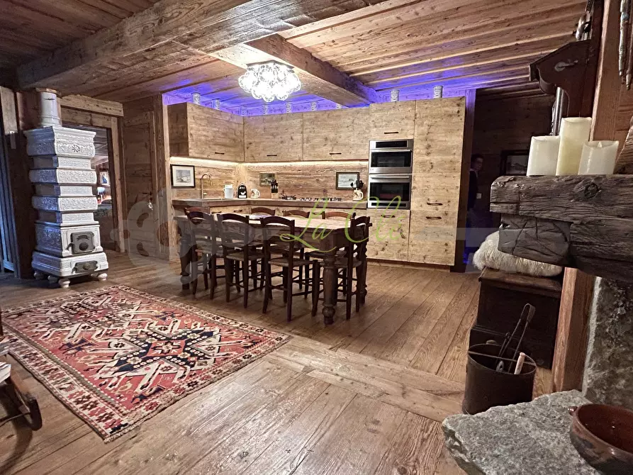 Immagine 7 di Baita in affitto  a Courmayeur