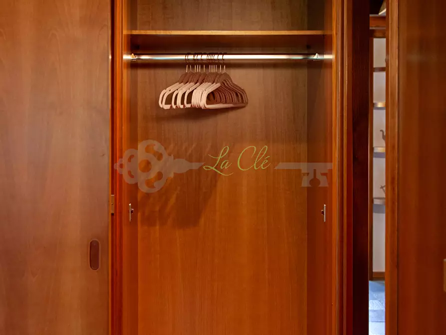 Immagine 15 di Trilocale in affitto  a Courmayeur