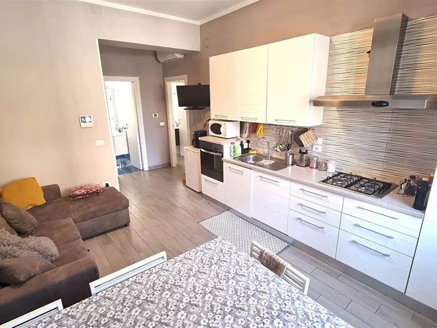 Immagine 5 di Quadrilocale in vendita  a Parma