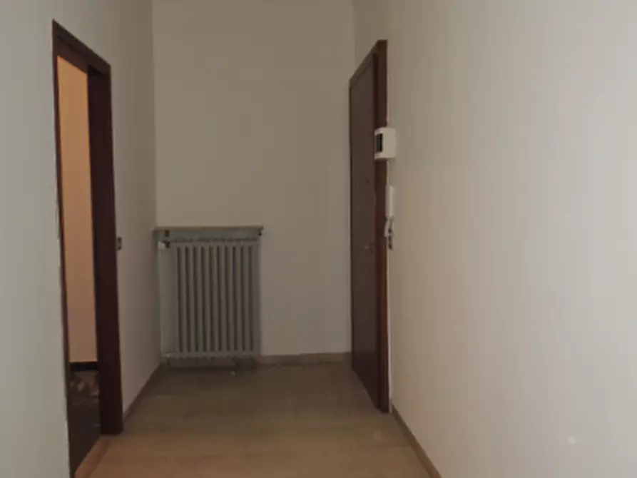 Immagine 19 di Quadrilocale in vendita  in Rua dei Frati Minori a Modena