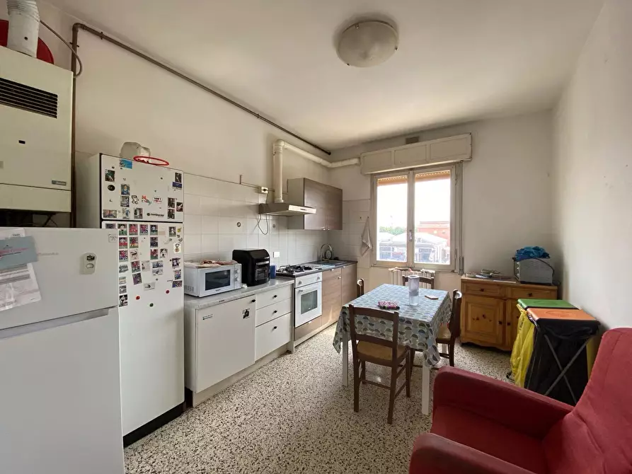 Immagine 4 di Stanza singola in affitto  in via Emilia Est 811 a Modena