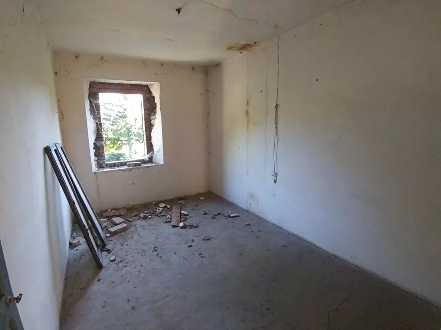 Immagine 15 di Rustico / casale in vendita  in Via Villa 121 a Castel D'aiano