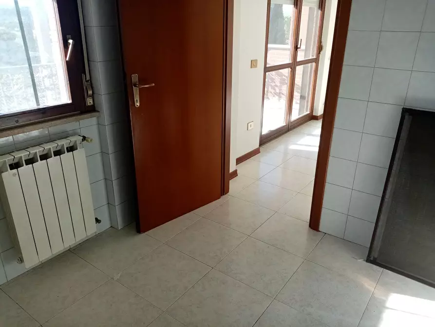 Immagine 12 di Quadrilocale in vendita  in Via del Rivo 38 a Terni