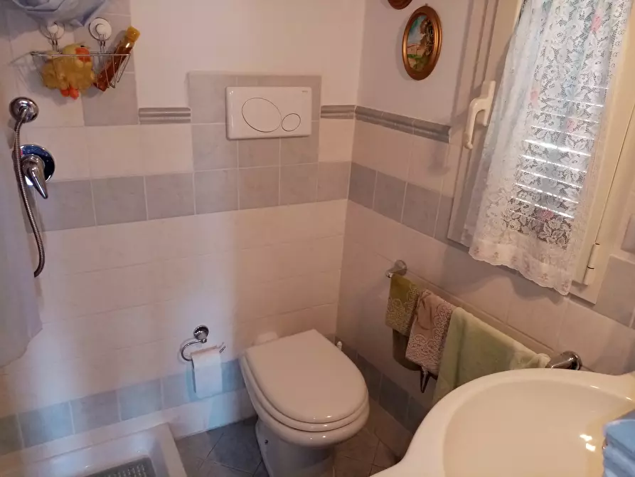 Immagine 17 di Bilocale in vendita  in Corso Raniero Salvati 61 a Rieti