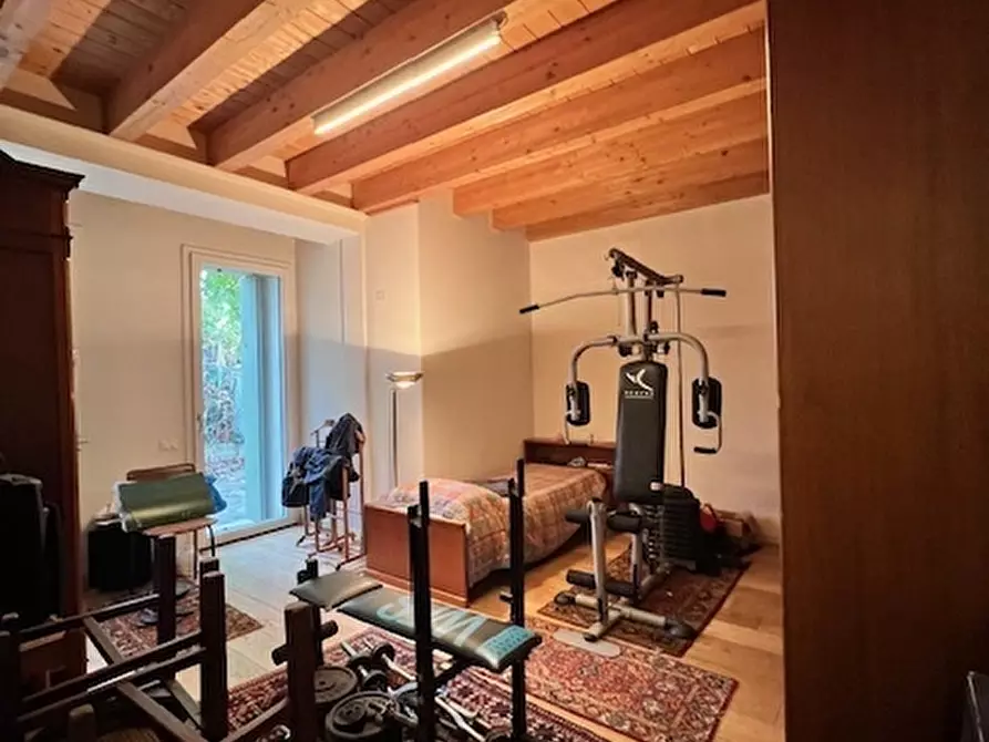 Immagine 26 di Villa in vendita  a Rovigo