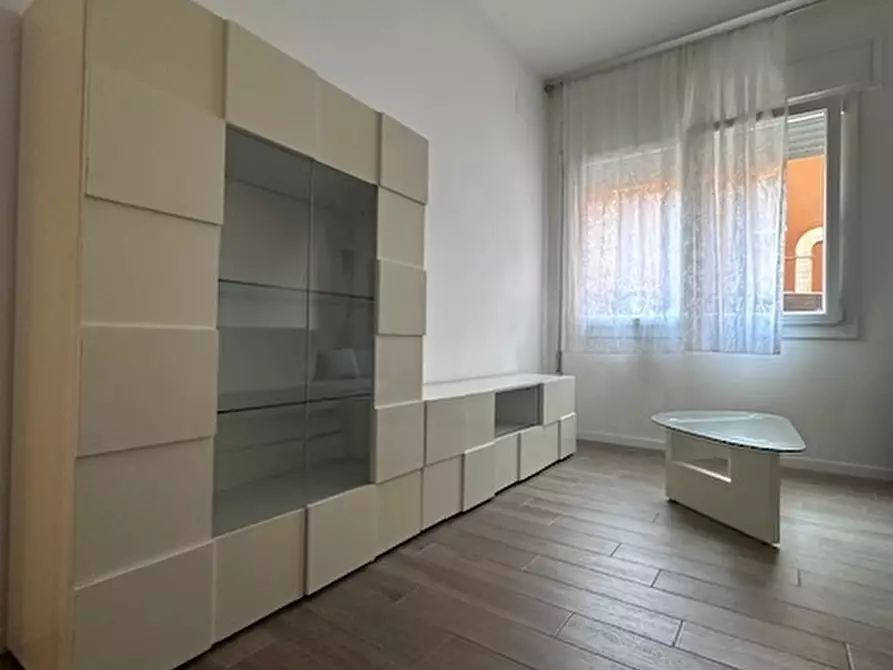 Immagine 2 di Trilocale in vendita  a Rovigo