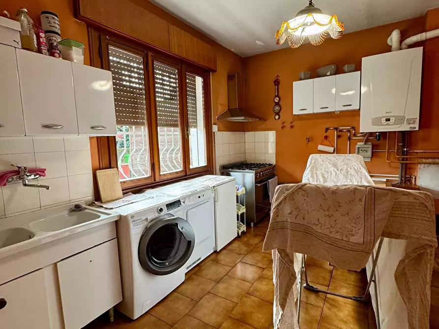 Immagine 21 di Villa in vendita  in Via Pietro Nenni a Bosaro