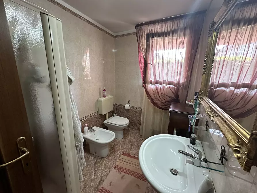 Immagine 19 di Villa in vendita  in Viale dei Mille a Rovigo